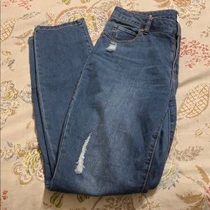 Cabi Curvey Skinny Jeans